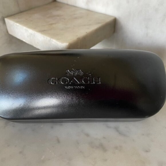 COACH Black Eyeglass Hard Clamshell Case Hinged with Cleaning Cloth - Picture 3 of 12
